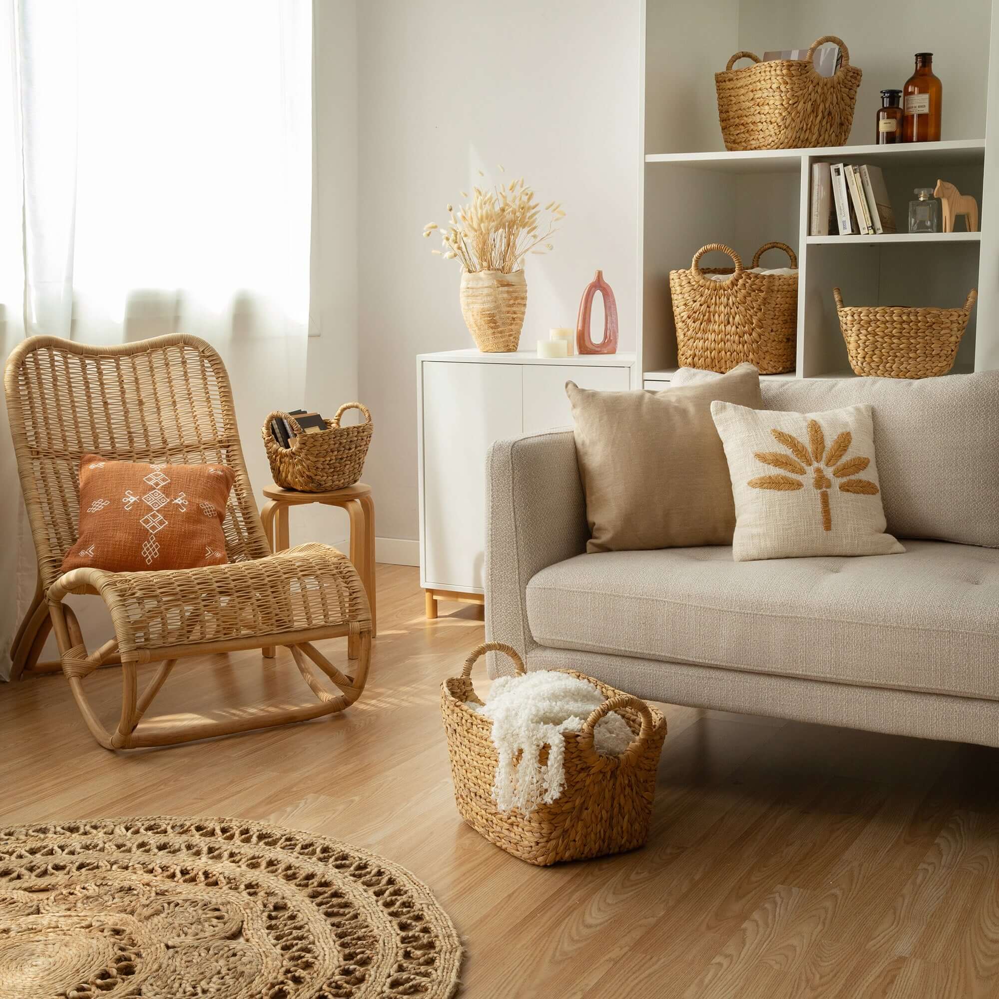 Cesta de almacenamiento de jacinto de agua de Caracas