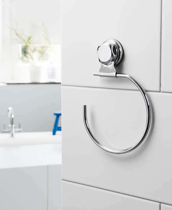 Aro de toalla con ventosa cromado Bestlock