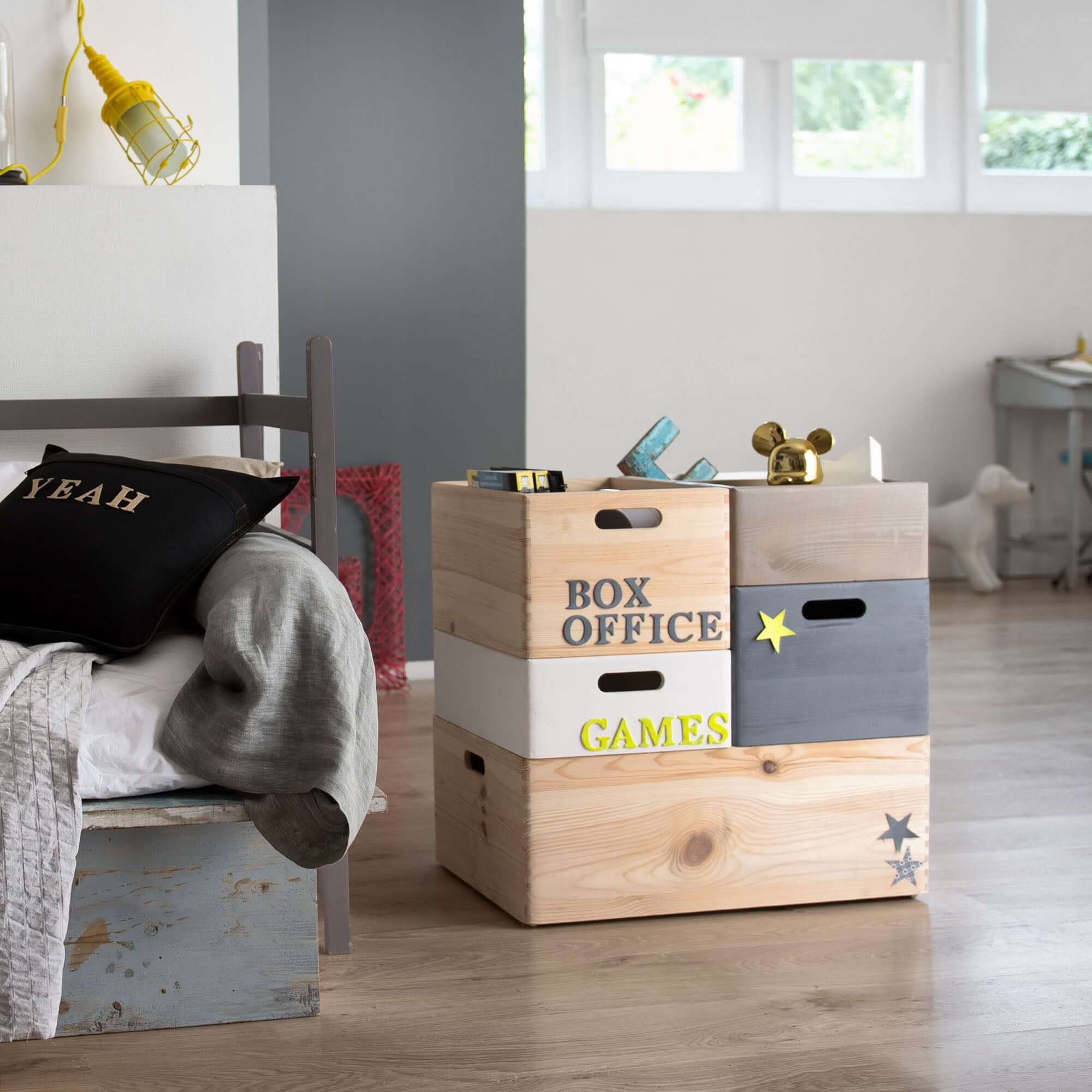 Caisse de rangement en bois Skyr M