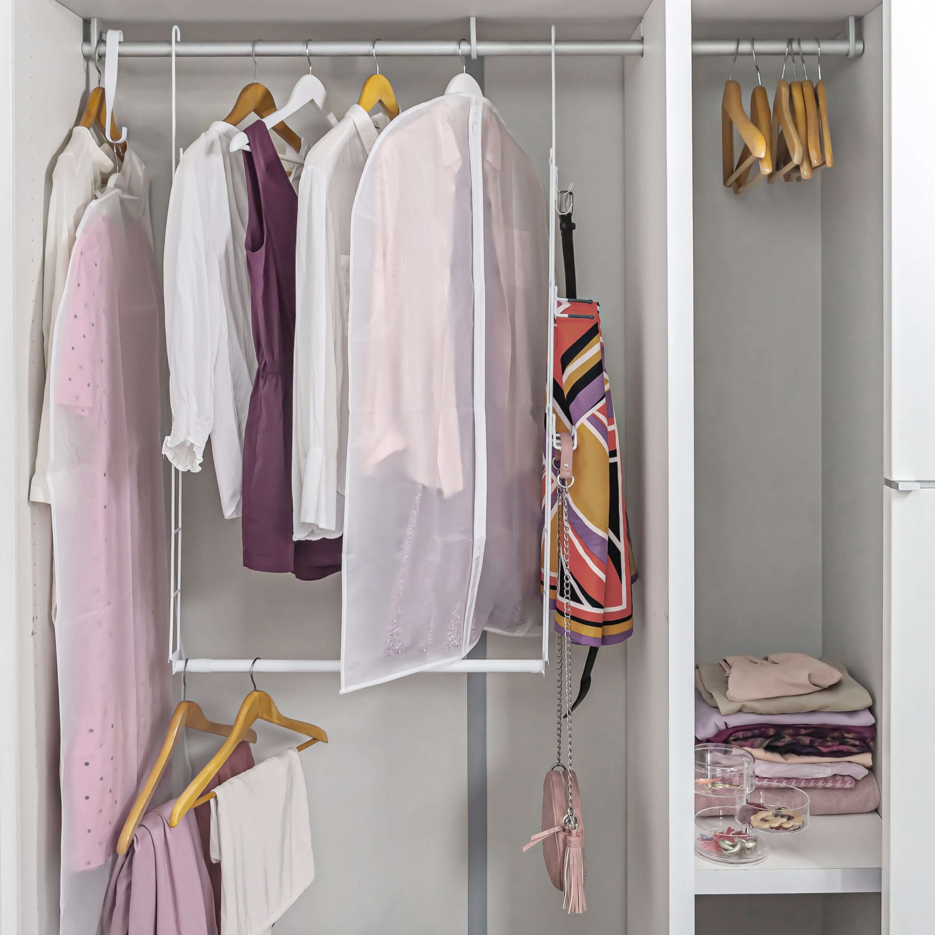 Funda para colgar ropa blanca Milky M