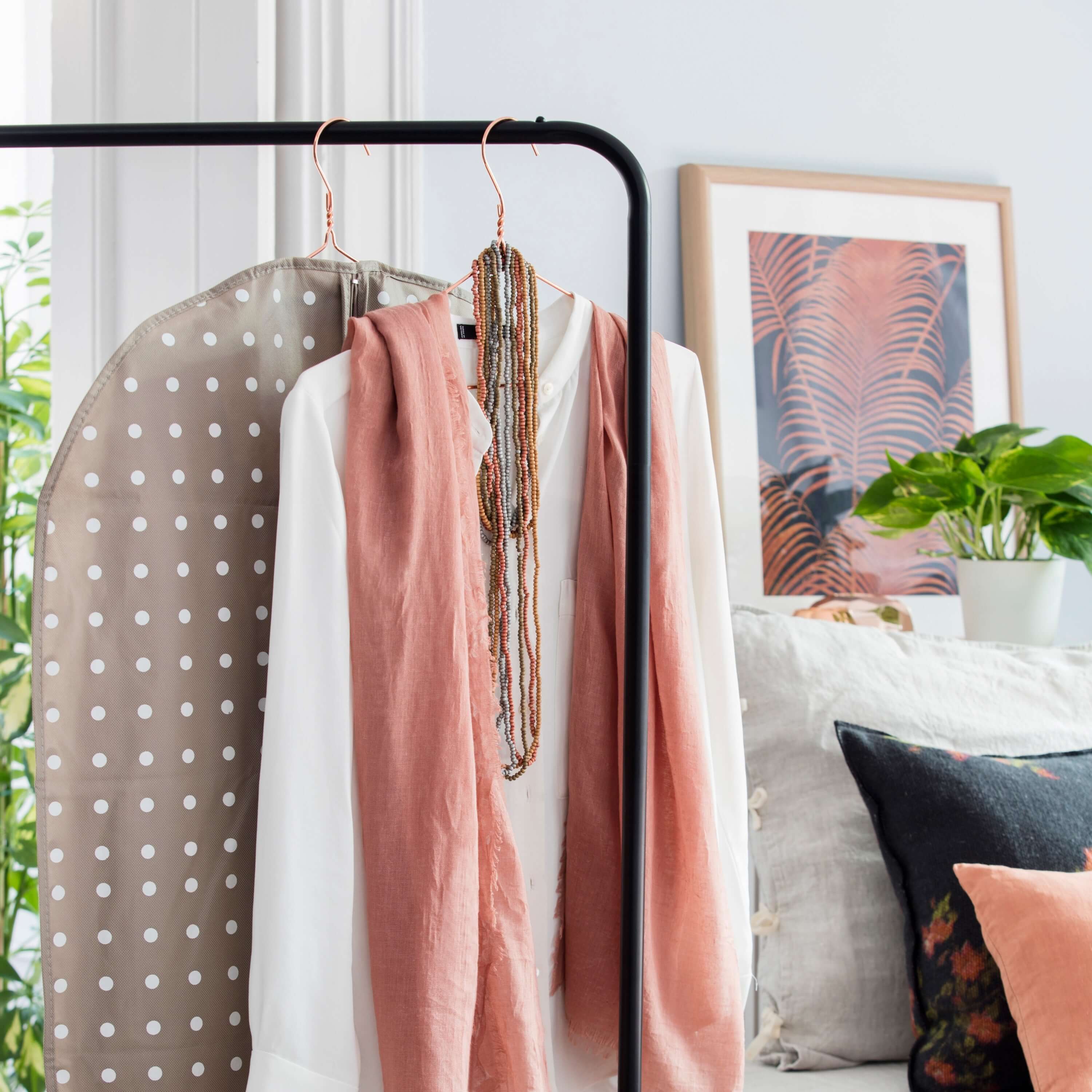 Funda para colgar ropa Rivoli M topo