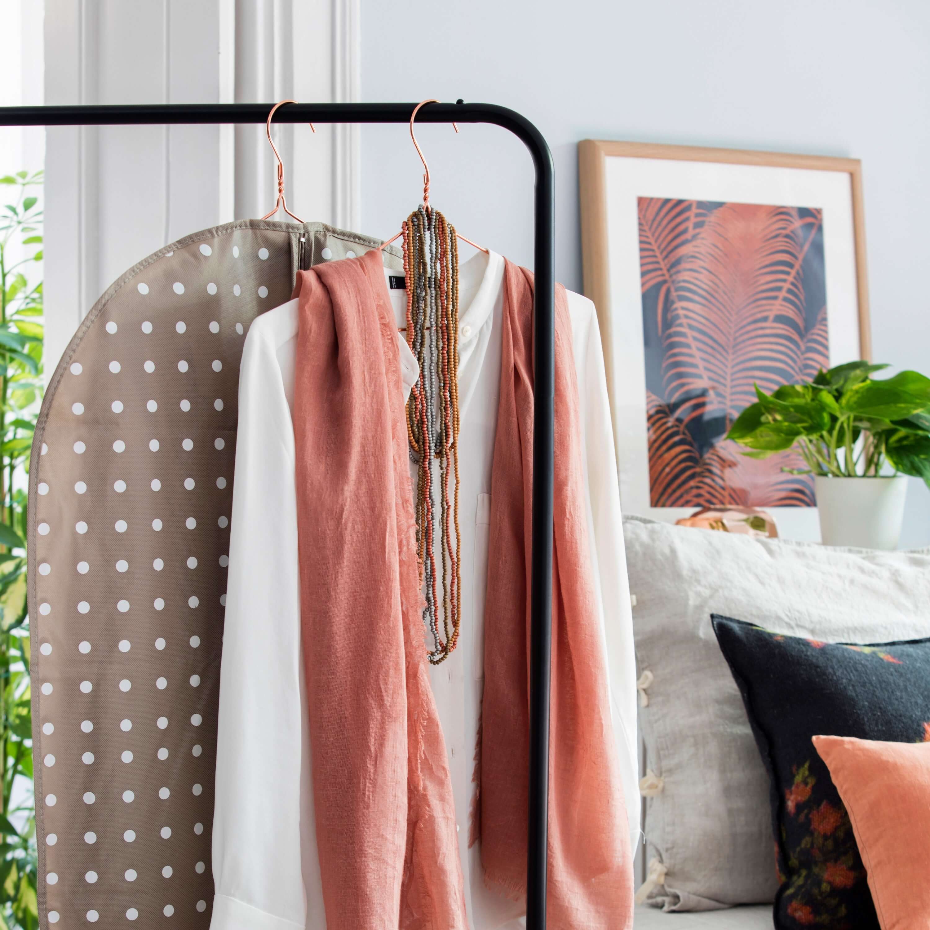Rivoli L hanging clothing cover taupe