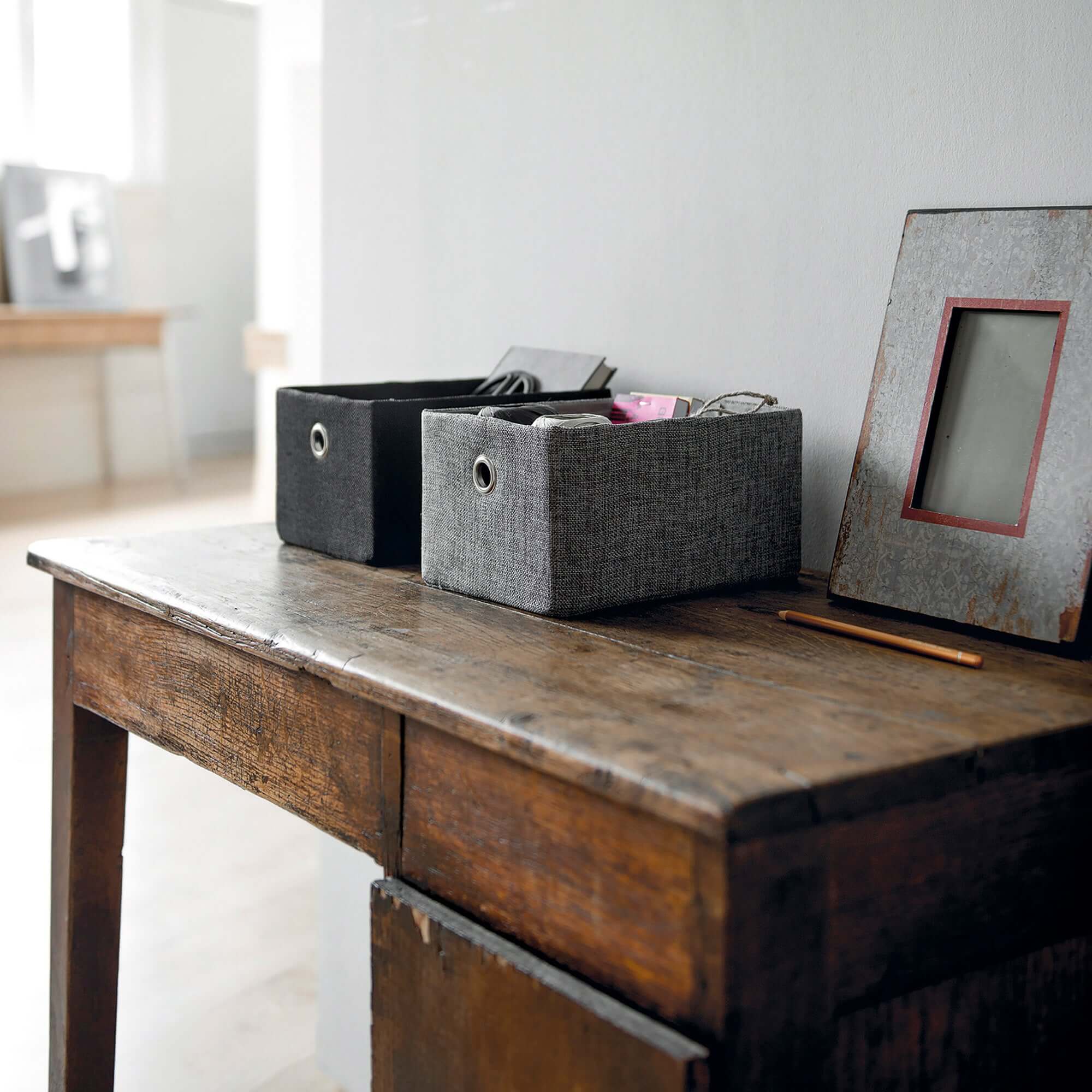 Panier de rangement doublé tissu York noir