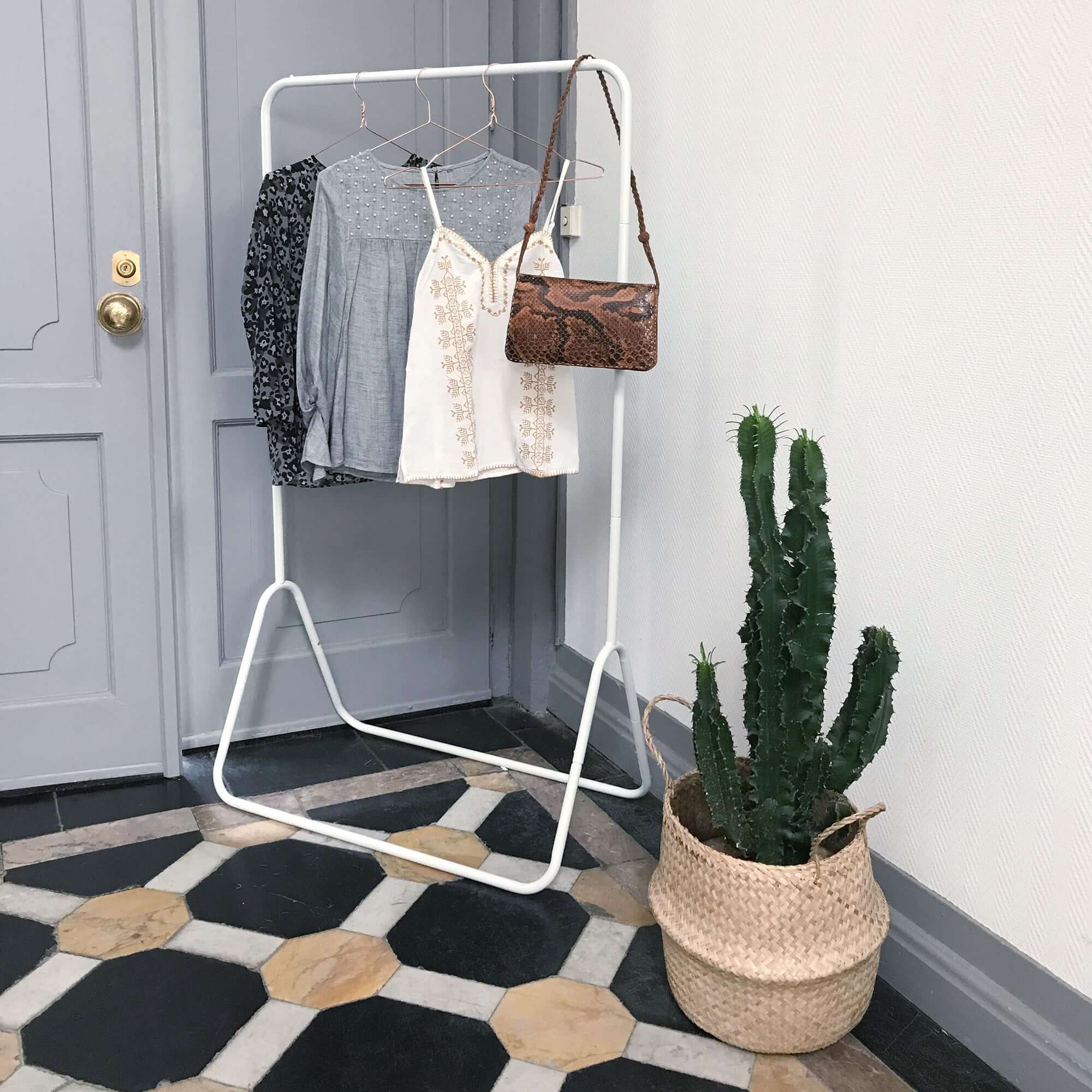 Perchero de metal Fyn blanco