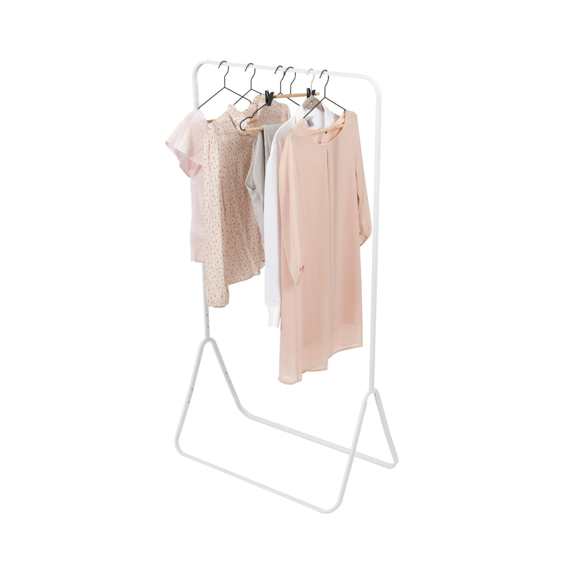 Niels white metal clothes rack