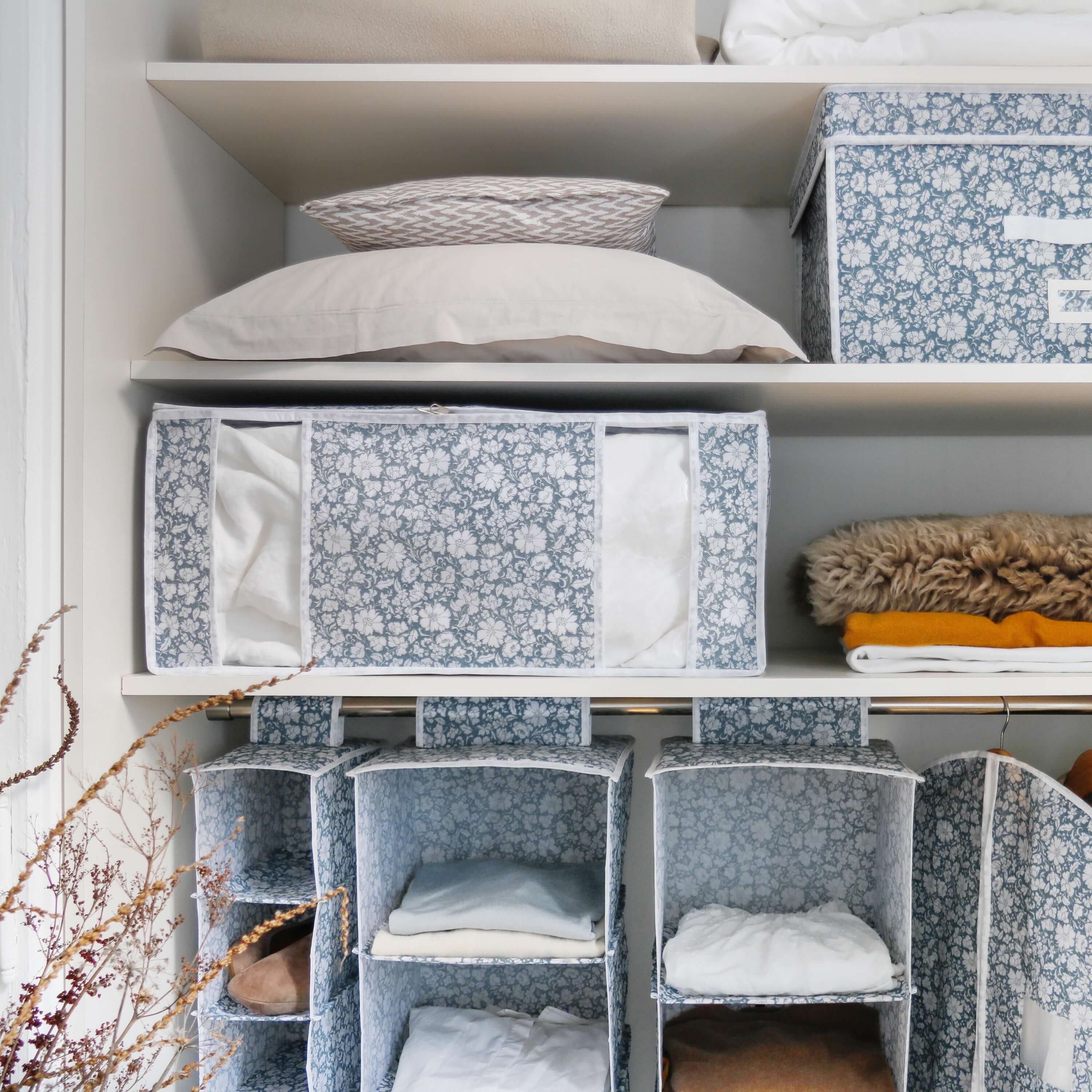 Estante colgante 9 niveles Vicky azul